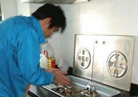 苏泊尔燃气灶维修案例